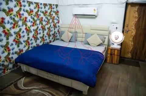 Luxury Farmhouse In Chhatarpur With Pool Nowe Delhi Zewnętrze zdjęcie